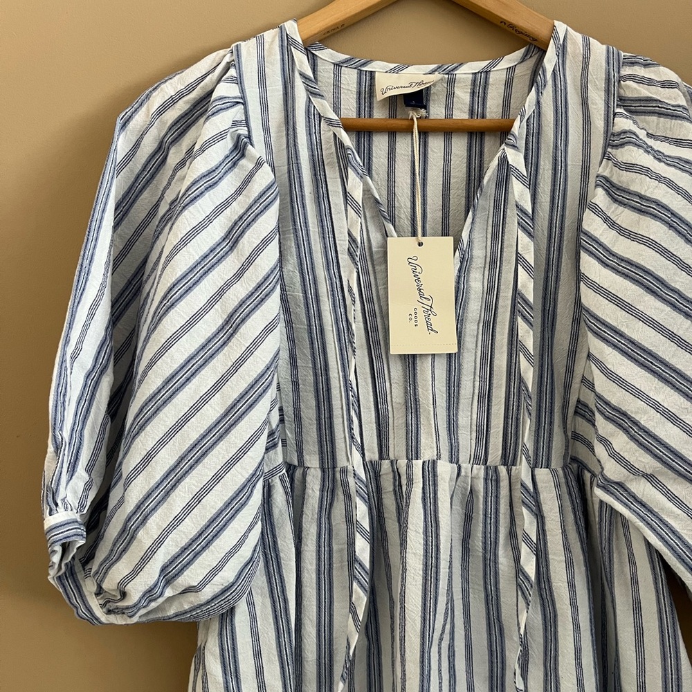 BNWT Universal Thread Puff Sleeve Striped Dress